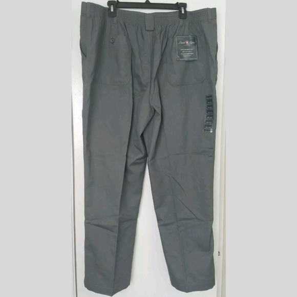 NEW Men's David Taylor 46x30 Gray Dress Pants NWT - Picture 2 of 4